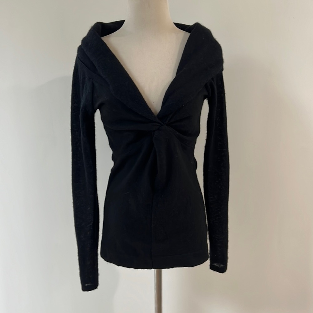 D.Exterior Lightweight Wool Blend.BLACK Off the Shoulder Sweater. M